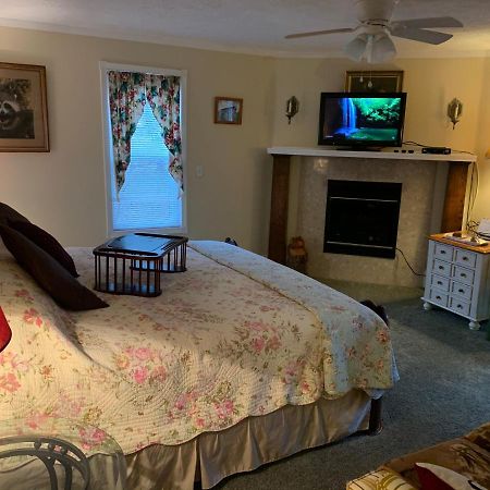 Emerald Necklace Inn Bed&Breakfast Lakewood Exteriör bild